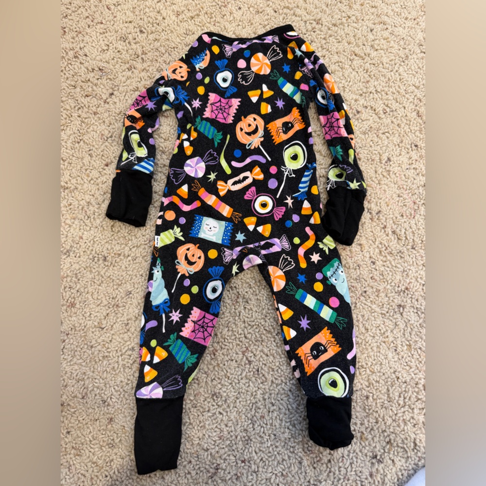 Little Sleepies Halloween candy baby pajamas zippered footies - Picture 3 of 3